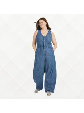 Universal Thread Denim Jumpsuit • 26 • NWT • Medium Wash • WPT-100018